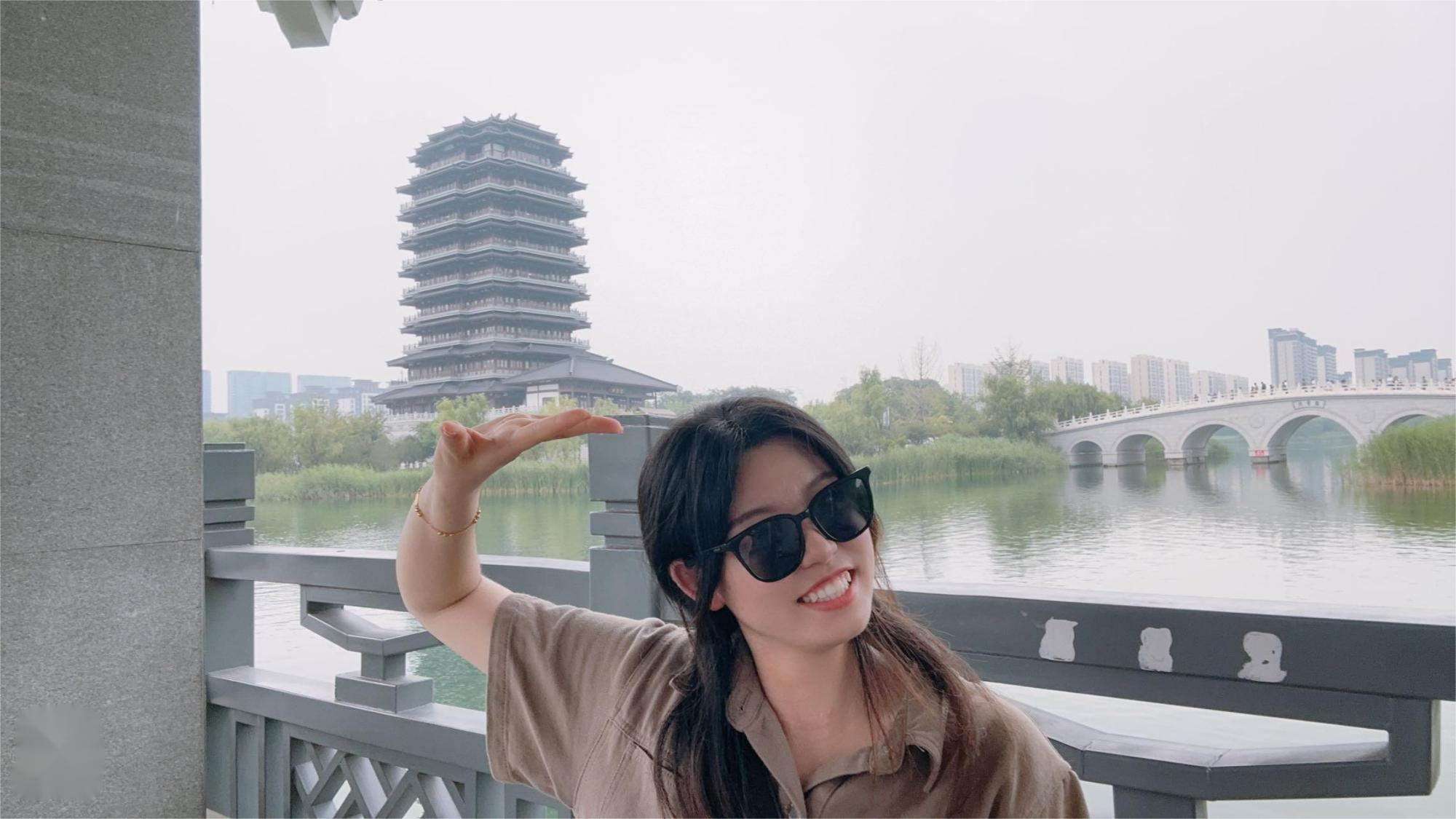 歐陽文靜.png 歐陽文靜.png